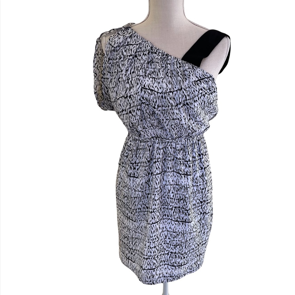 BCBGeneration One Shoulder Black and White Geometric Print Dress XS